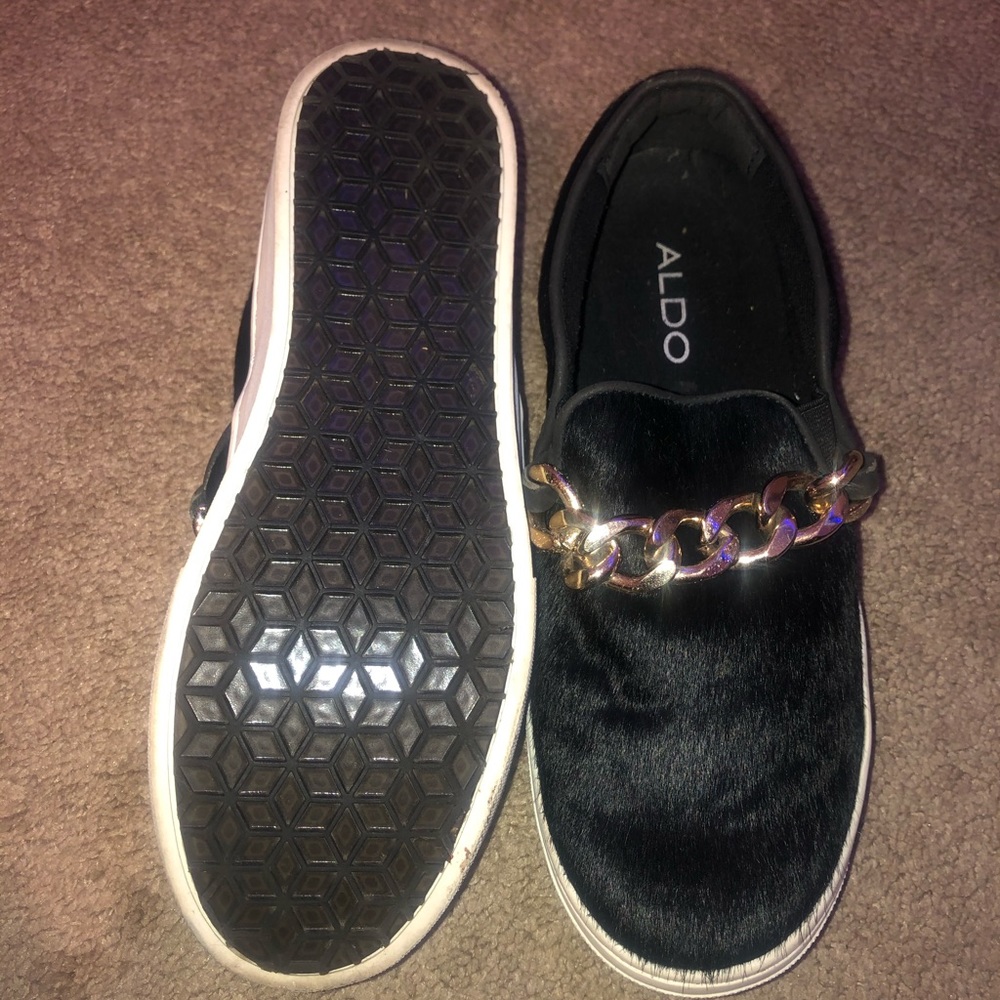 Fur shoes